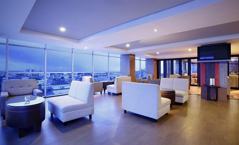 Hotel Santika Макасар Экстерьер фото